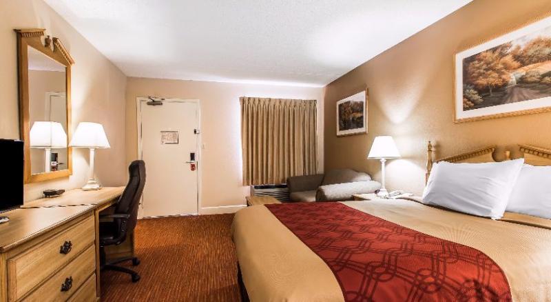 Econo Lodge Madison Eksteriør bilde